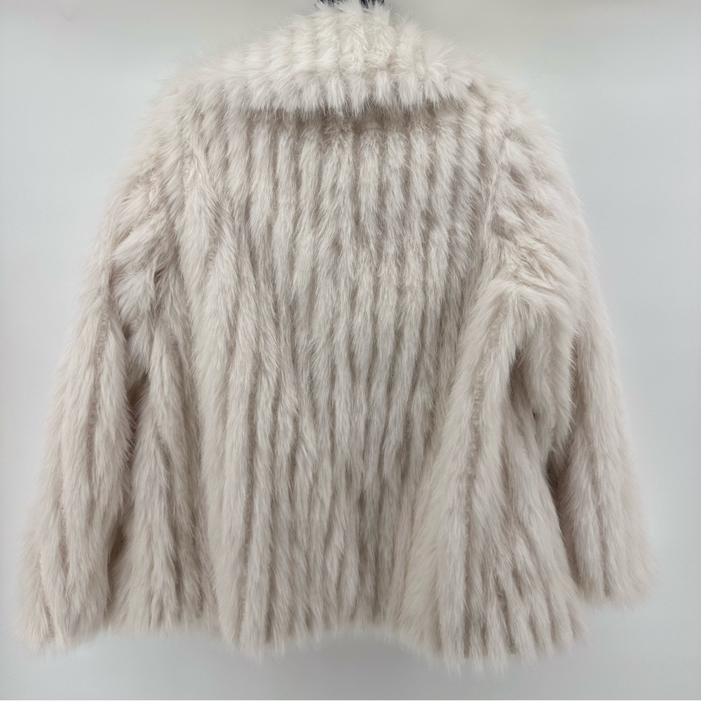 Revolve Show Me Your MuMu Salt Lake Faux Fur Coat in White Sz Xs mobwife NWT - Picture 9 of 10